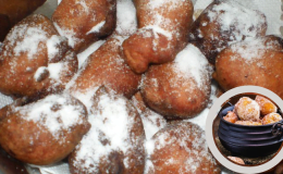 Receita de um bolinho de chuva com banana.